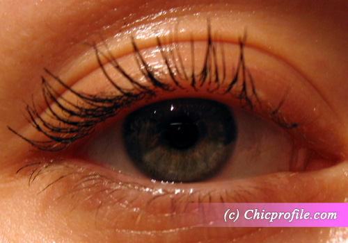 8hours-Max-Factor-False-Lash-Effect-mascara