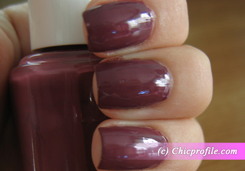 Essie-Angora-Cardi Essie Angora Cardi Review: Essie Angora Cardi Nail polish + Swatches