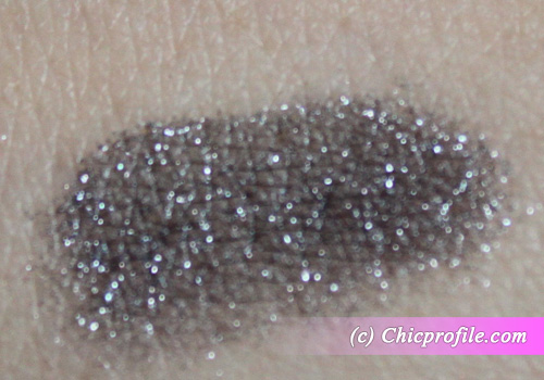 Illamasqua Pure Pigment Android swatch Review: Illamasqua Pure Pigment in Android + Blending Brush