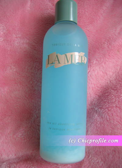 La-Mer-Oil-Absorbing-Tonic-bottle La Mer Oil Absorbing Tonic bottle La Mer The Oil Absorbing Tonic Review + Photos