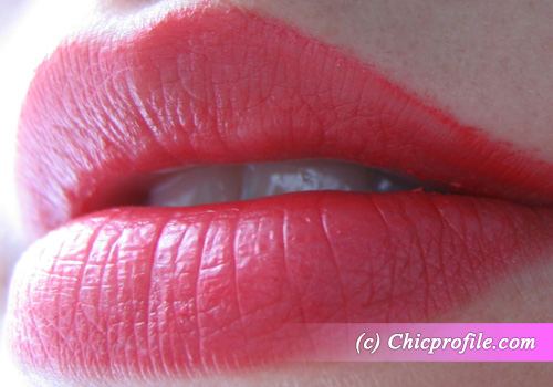 Max Factor Radiant Red Color Base Review: Max Factor Lipfinity Colour & Gloss in Radiant Red   Photos + Swatches
