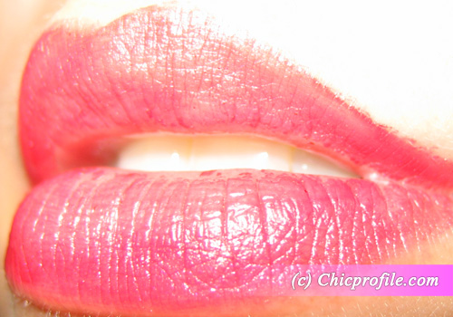 Max Factor Radiant Red Glossy after 6hours flash Review: Max Factor Lipfinity Colour & Gloss in Radiant Red   Photos + Swatches
