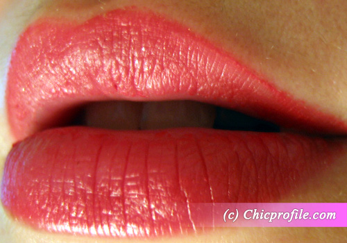 Max Factor Radiant Red Glossy after 6hours Review: Max Factor Lipfinity Colour & Gloss in Radiant Red   Photos + Swatches