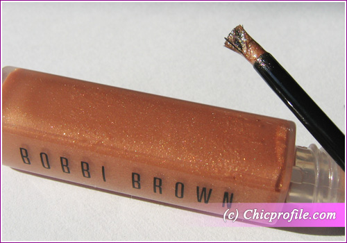 Bobbi-Brown-Shimmer-Lip-Gloss-Coral-Sand-applicator Bobbi Brown Shimmer Lip Gloss Coral Sand applicator Bobbi Brown Shimmer Lip Gloss in Coral Sand Review, Photos, Swatches, Lip Swatches