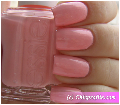 Essie-Van-D'go-nail-polish-swatch Essie Van Dgo nail polish swatch Essie Van DGo Nail Polish from The Art of Spring 2010 Collection Review + Swatches