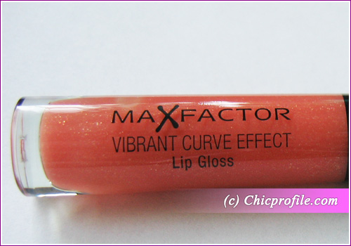 Vibrant-Curve-Effect-Lip-Gloss-Vibrant-06 Vibrant Curve Effect Lip Gloss Vibrant 06 Max Factor Vibrant Curve Effect Lip Gloss in Vibrant Review + Lip Swatches