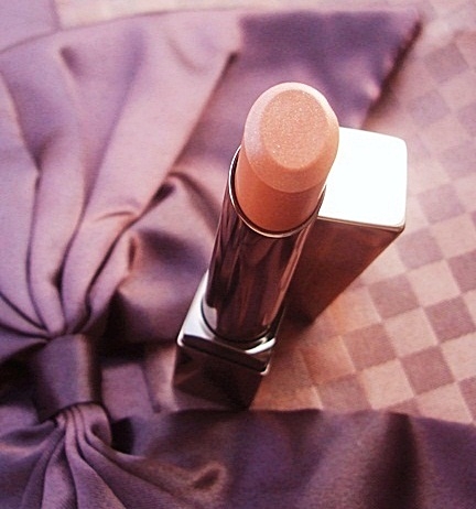 Lunasol-2010-summer-lipstick Lunasol 2010 summer lipstick Lunasol Makeup Collection for Summer 2010 Photos + Swatches