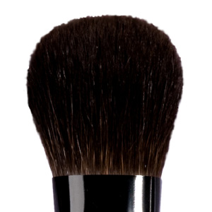 Rouge-Bunny-Rouge-2010-face-contour-brush-12 Rouge Bunny Rouge 2010 face contour brush 12 Master of Beauty Tools:Rouge Bunny Rouge New Brushes for 2010