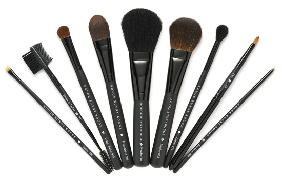 Rouge-Bunny-Rouge-2010-makeup-brushes Rouge Bunny Rouge 2010 makeup brushes Master of Beauty Tools:Rouge Bunny Rouge New Brushes for 2010