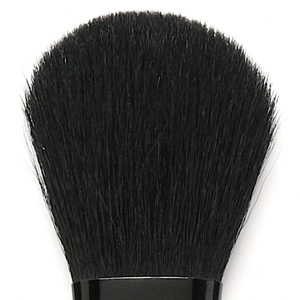 Rouge-Bunny-Rouge-2010-powder-brush-001 Rouge Bunny Rouge 2010 powder brush 001 Master of Beauty Tools:Rouge Bunny Rouge New Brushes for 2010