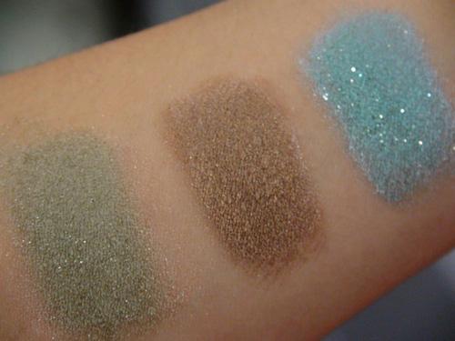 Urban Decay fall 2010 Vegan Palette swatches Urban Decay Makeup Collection for Fall 2010 + Swatches
