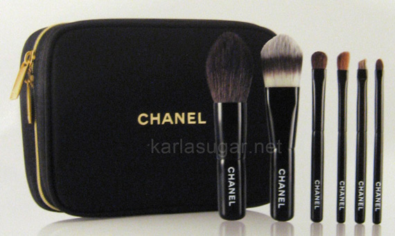 Chanel Holiday 2010 Brush gift set Chanel Holiday 2010 Gift Sets