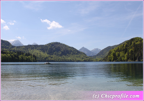 Germany June 2010 Neuschwainstein lake Chic Enjoyed Reading!   25.07.2010