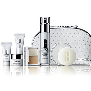 Clinique-Holiday-2010-Derma-White-Gift-Set Clinique Holiday 2010 Derma White Gift Set Clinique Holiday 2010 Gift Sets