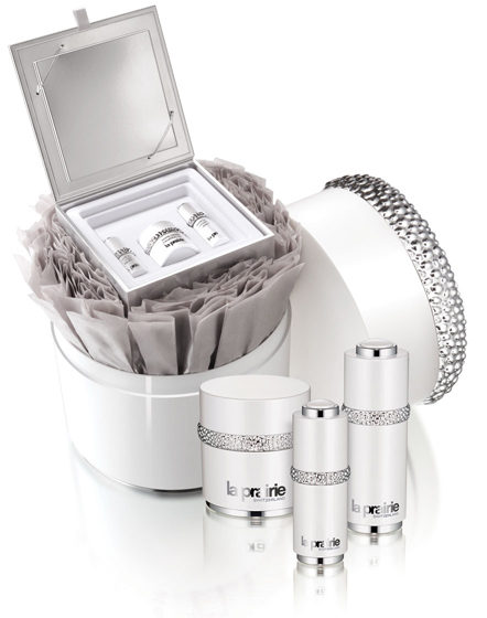 La-Prairie-Holiday-2010-Luminous-White-Caviar-Collection La Prairie Holiday 2010 Luminous White Caviar Collection La Prairie Holiday 2010 Color Collection, Perfume Collection and Skincare Collection