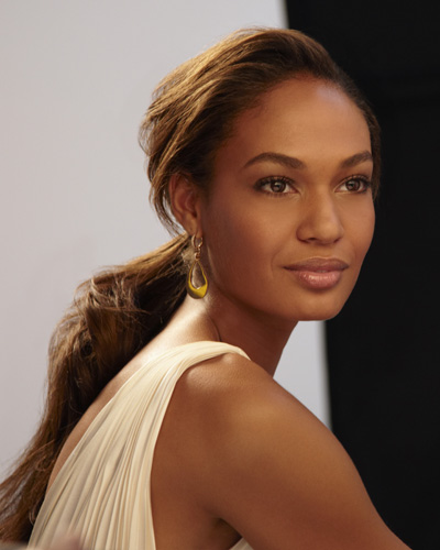 Joan Smalls model for Estee Lauder Joan Smalls the new Spokesmodel for Estee Lauder 