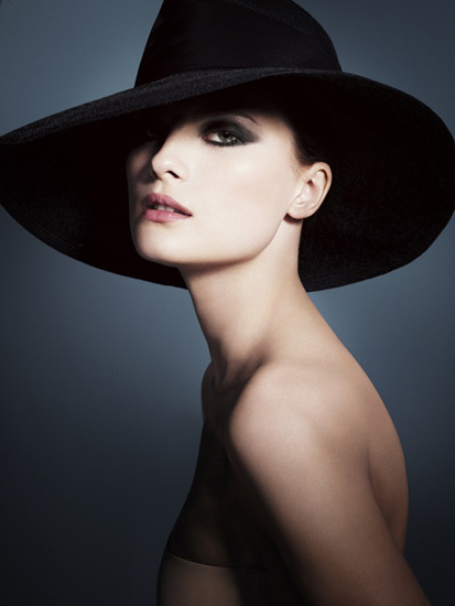 Giorgio-Armani-Fall-2012-Neo-Classic-Makeup-Collection Giorgio Armani Fall 2012 Neo Classic Makeup Collection Giorgio Armani Neo Classic Collection for Fall 2012 Info & Photos