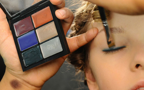 MAC-Fall-Trend-Eye-Palette-Fall-2012 MAC Fall Trend Eye Palette Fall 2012 MAC Fall Trend Eye & Lip Palette for Fall 2012 Info & Photos