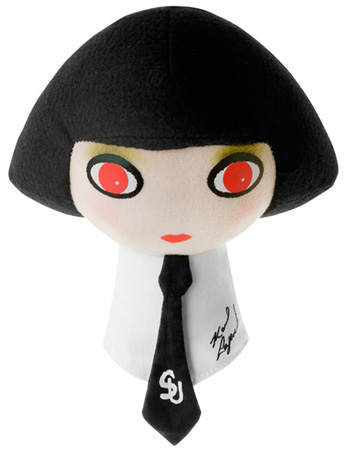 Shu-Uemura-Karl-Lagerfeld-Holiday-2012-Mon-Shu-Uemura-Doll Shu Uemura Karl Lagerfeld Holiday 2012 Mon Shu Uemura Doll Shu Uemura & Karl Lagerfeld Mon Shu Uemura Collection for Holiday 2012 Info & Photos