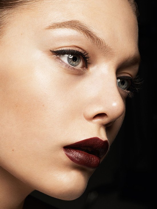 Estee Lauder Victoria Beckham Fall 2017 Collection - Beauty Trends and