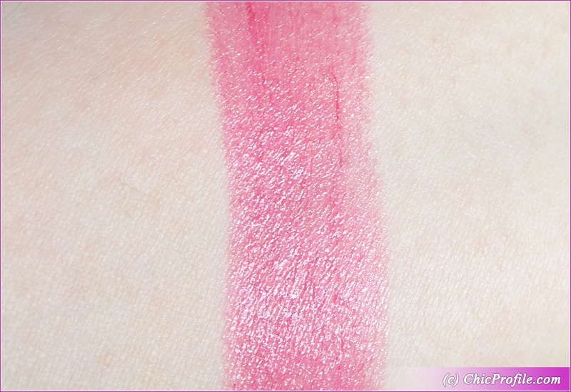 chanel rouge coco flash swatch
