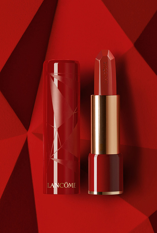 Résultat de recherche d'images pour "L’ABSOLU ROUGE RUBY CREAM, N°01 BAD BLOOD RUBY LANCÔME."