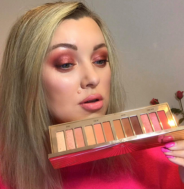 Charlotte Tilbury Pillow Talk Instant Eye Palette Makeup Look