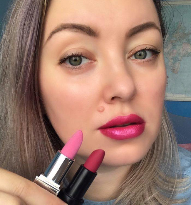 Hermes Rose Velours & Rouge Casaque Rouge Matte Lipsticks Review