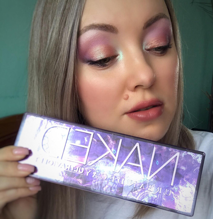 Urban Decay Naked Ultraviolet Palette Makeup Look