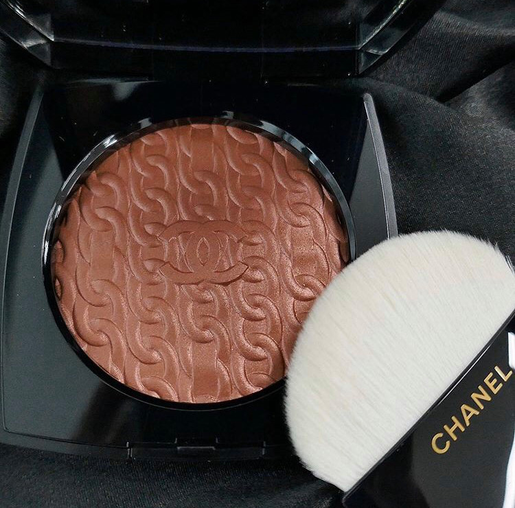 Chanel Les Chaines de Chanel Illuminating Blush Powder Review