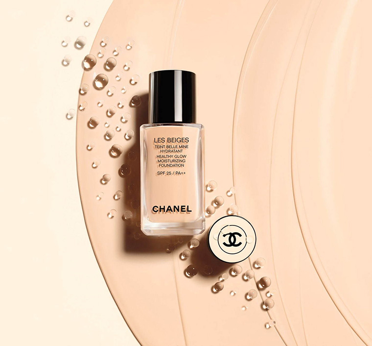 Chanel Les Beiges Healthy Glow Moisturizing Foundation for Fall