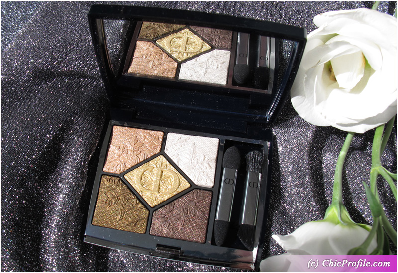 Dior Golden Nights (549) Golden Snow Eyeshadow Palette Open