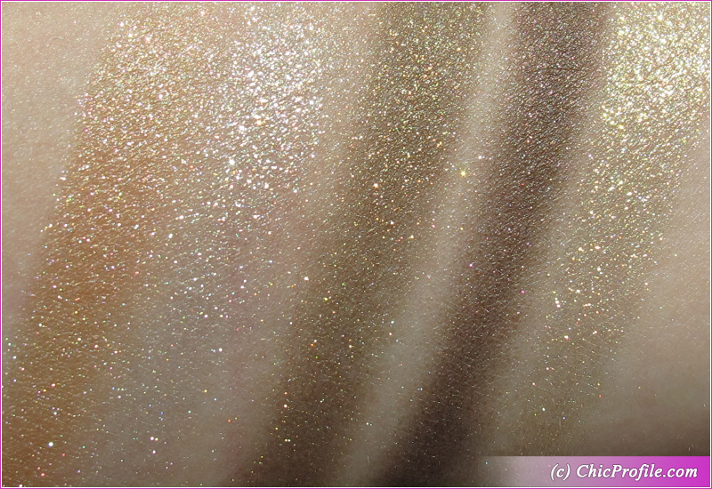 Dior Golden Nights (549) Golden Snow Eyeshadow Palette Swatches
