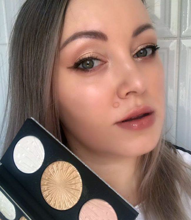 MAC Light Extra Dimension Skinfinish Trio Makeup Look