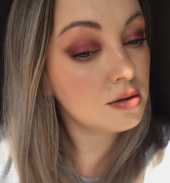 SUQQU Pre-Holiday 2020 Blush Compact Makeup Look