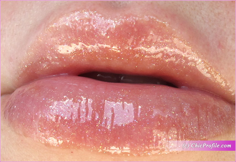 Charlotte Tilbury Champagne Diamonds Jewel Lips Lip Swatch