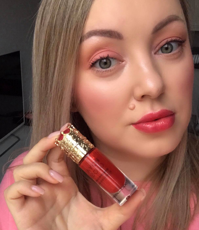 Dolce & Gabbana Jewel Red Royal Gloss Shine Lip Plumper Makeup