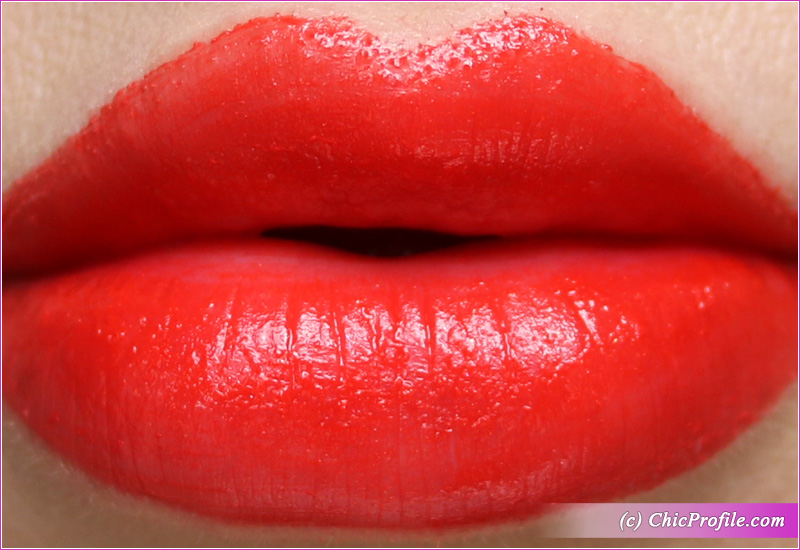 L'Absolu Rouge Intimatte (130) Not Flirting Lip Swatch
