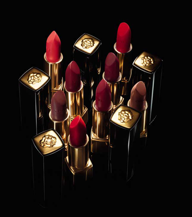 Chanel Rouge Allure Velvet Le Lion De Chanel Spring 21 Beauty Trends And Latest Makeup Collections Chic Profile