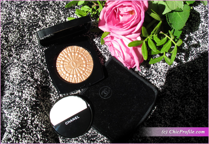 Chanel Perles de Lumiere Illuminating Blush Powder