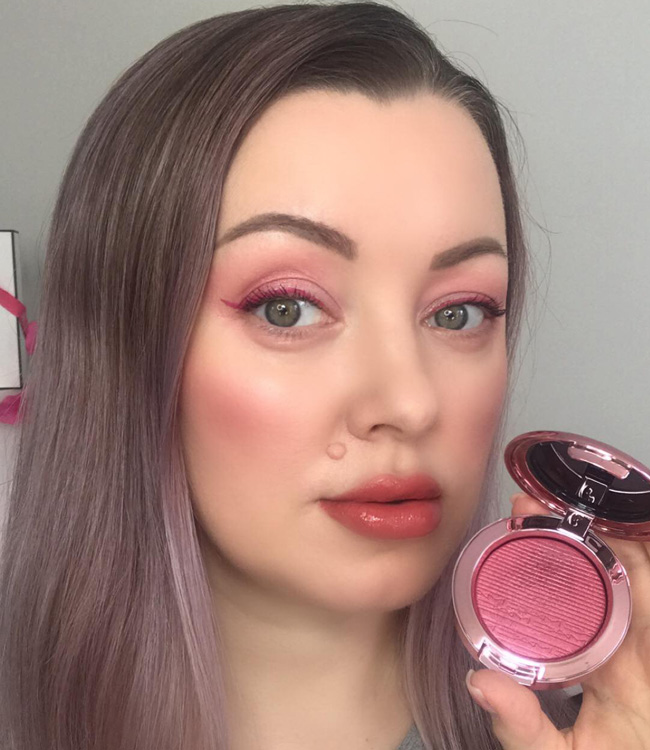 MAC Under My Plum Extra Dimension Blush Makeup